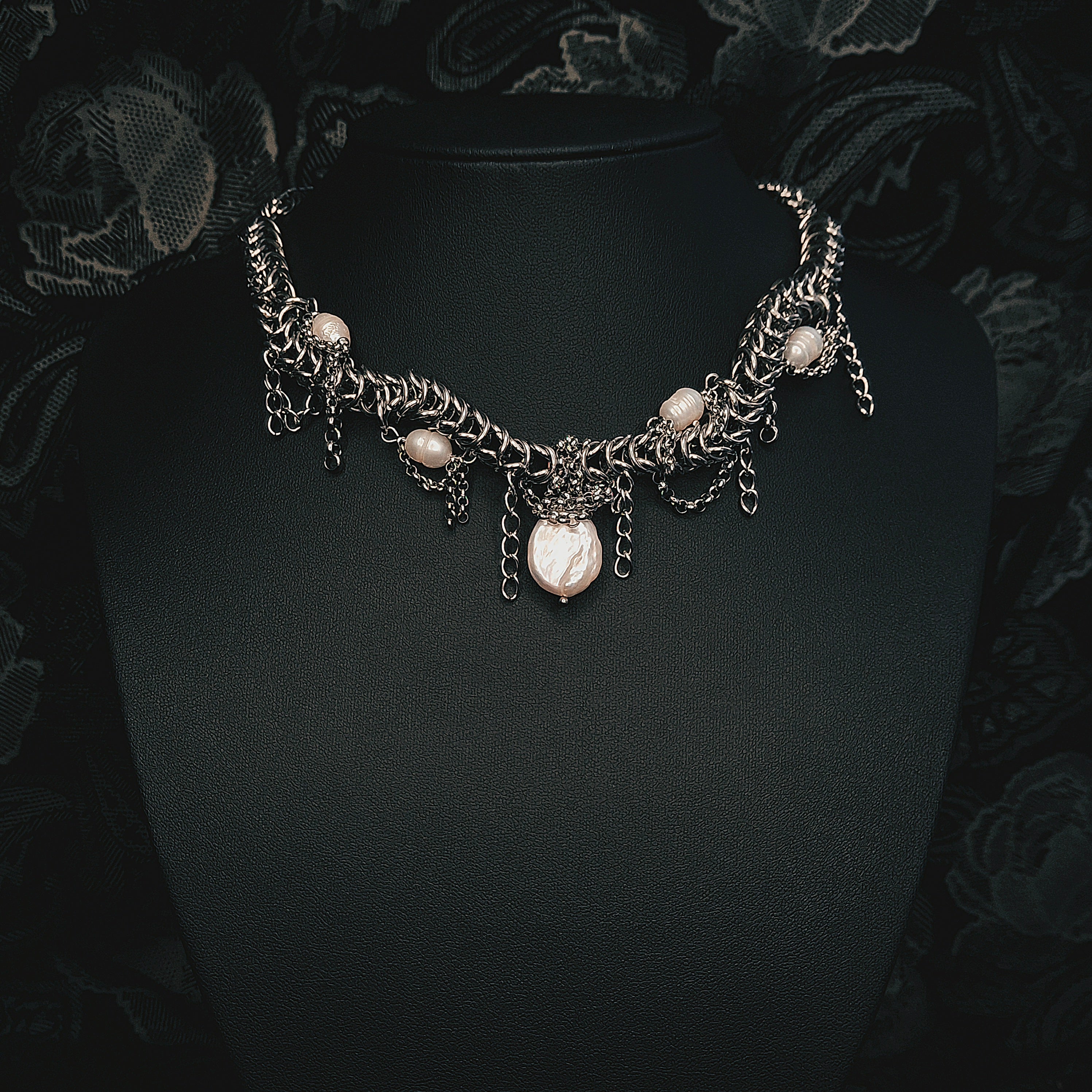 Acaste Necklace