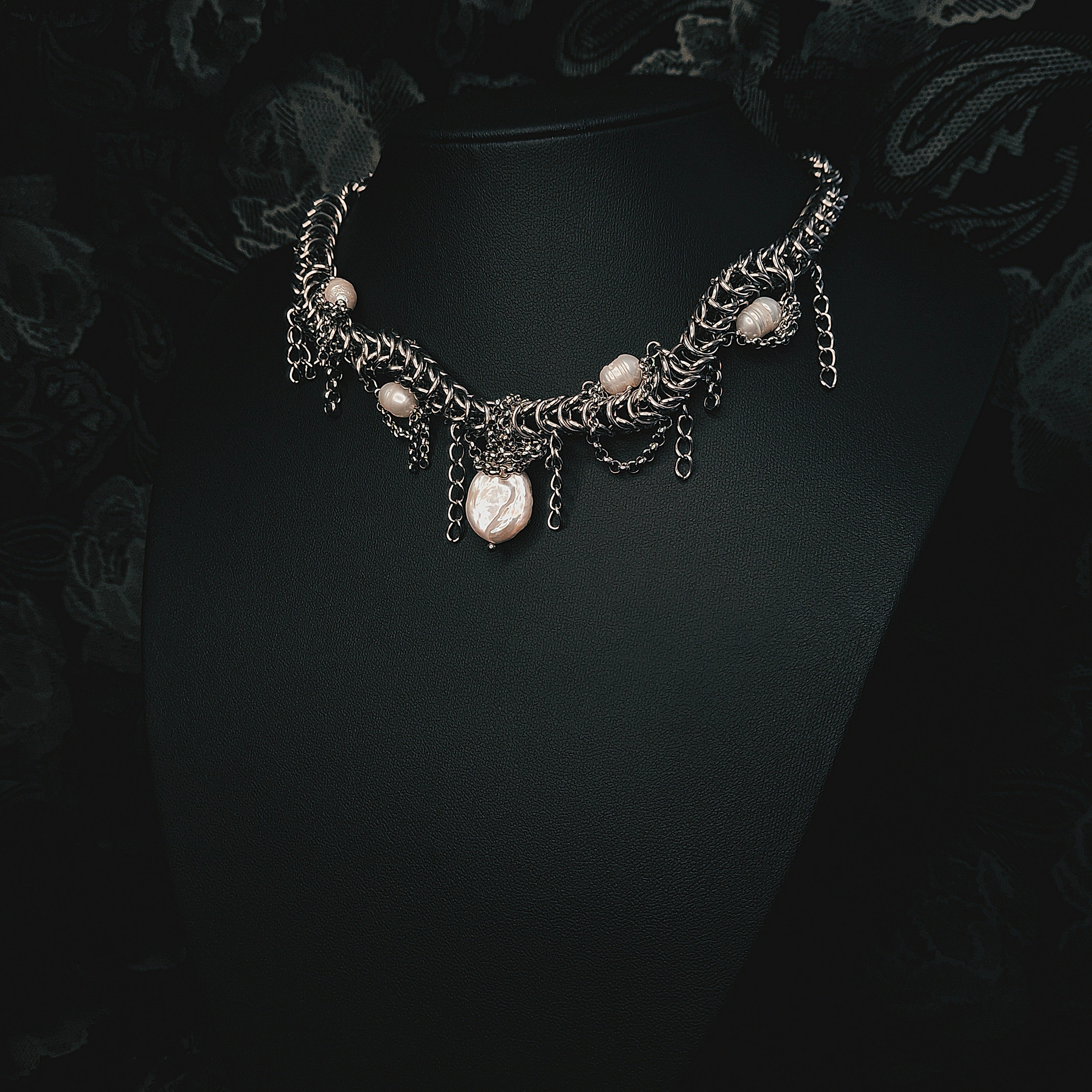Acaste Necklace