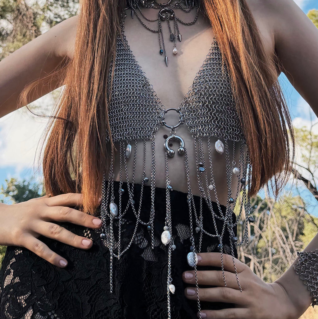 DIVINE HERESY TOP