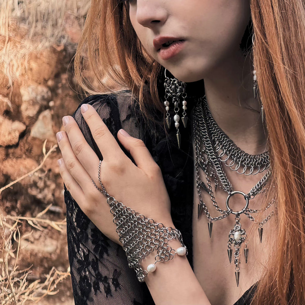 Cassandra Necklace