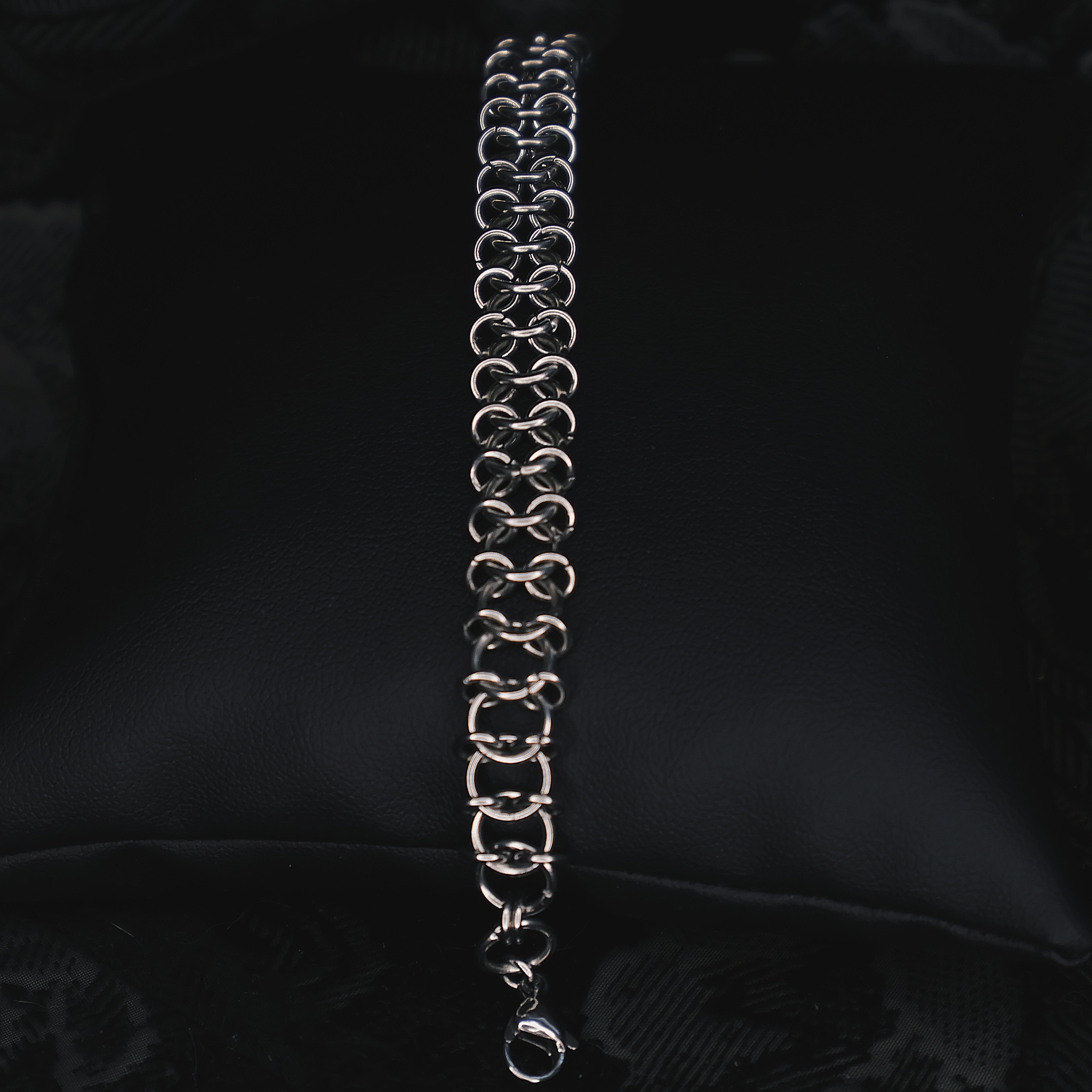 Narcissus Bracelet