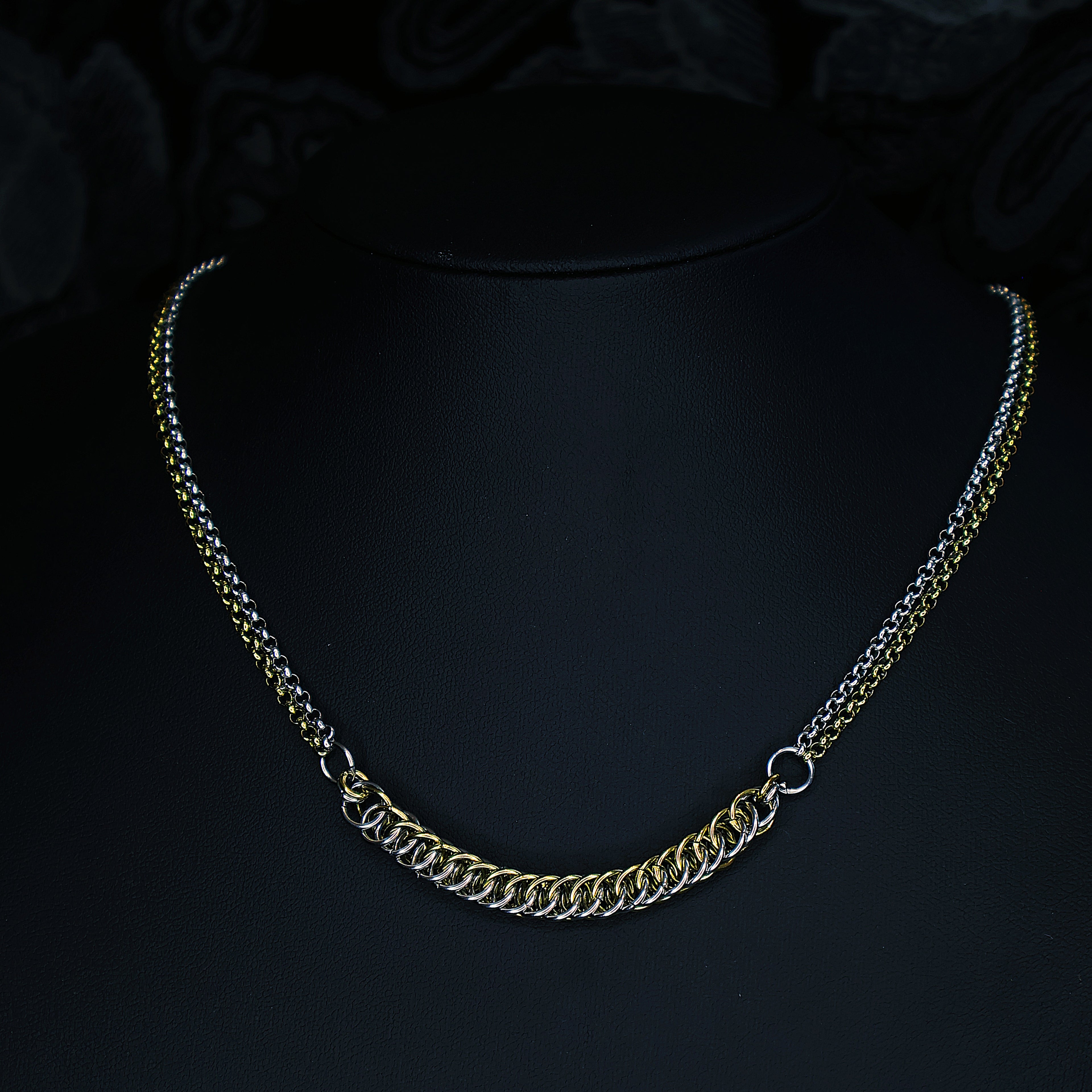 Duet Minimal necklace