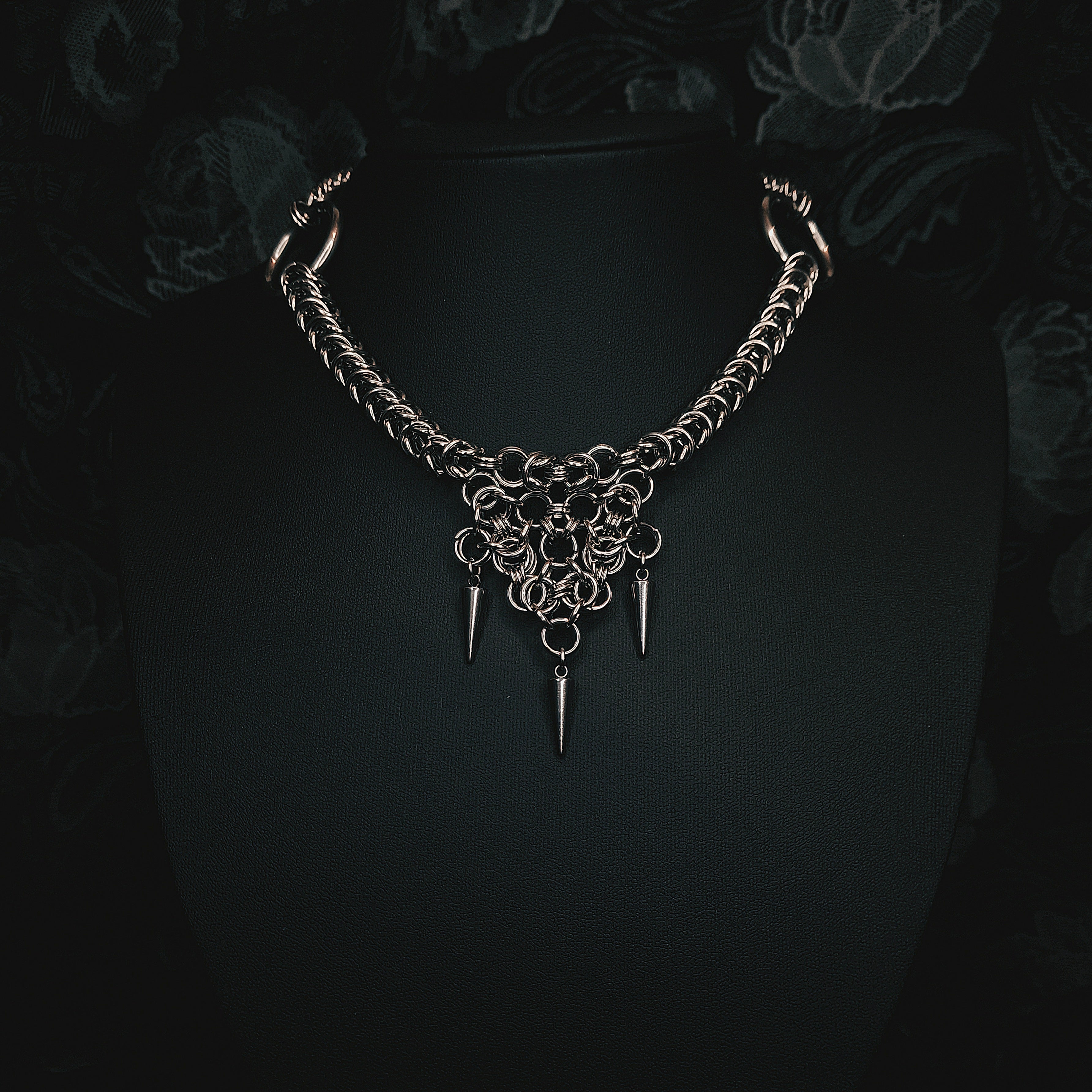 Shield Chocker