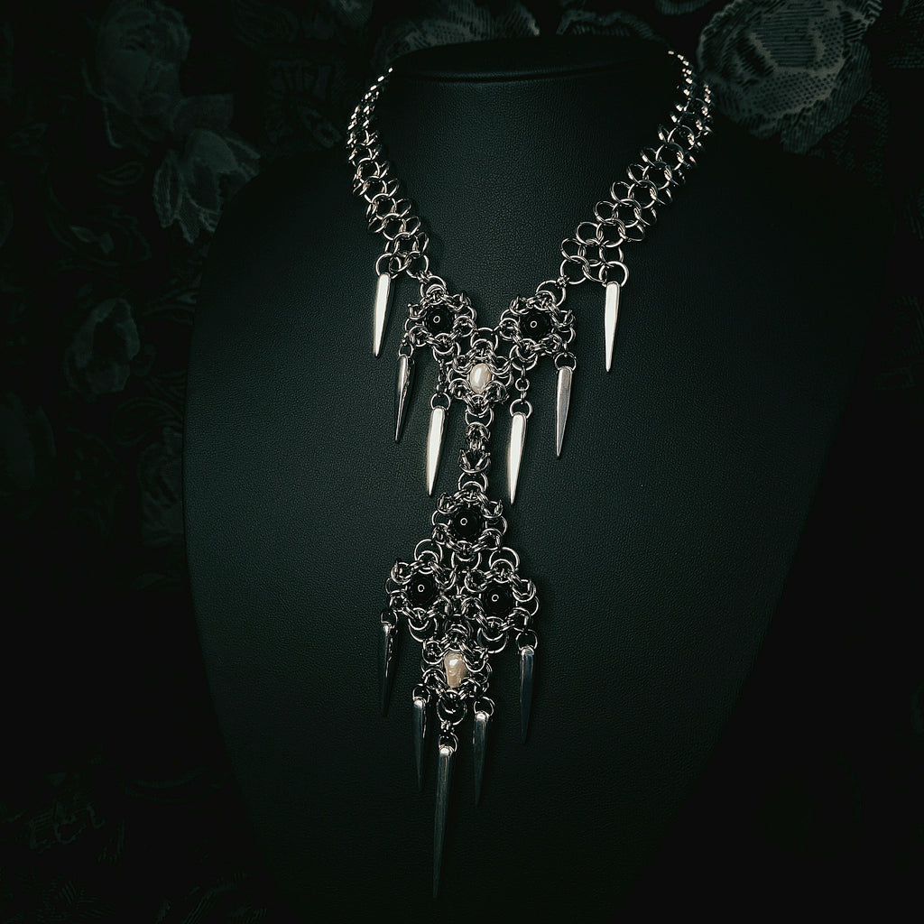 Ekavi Necklace