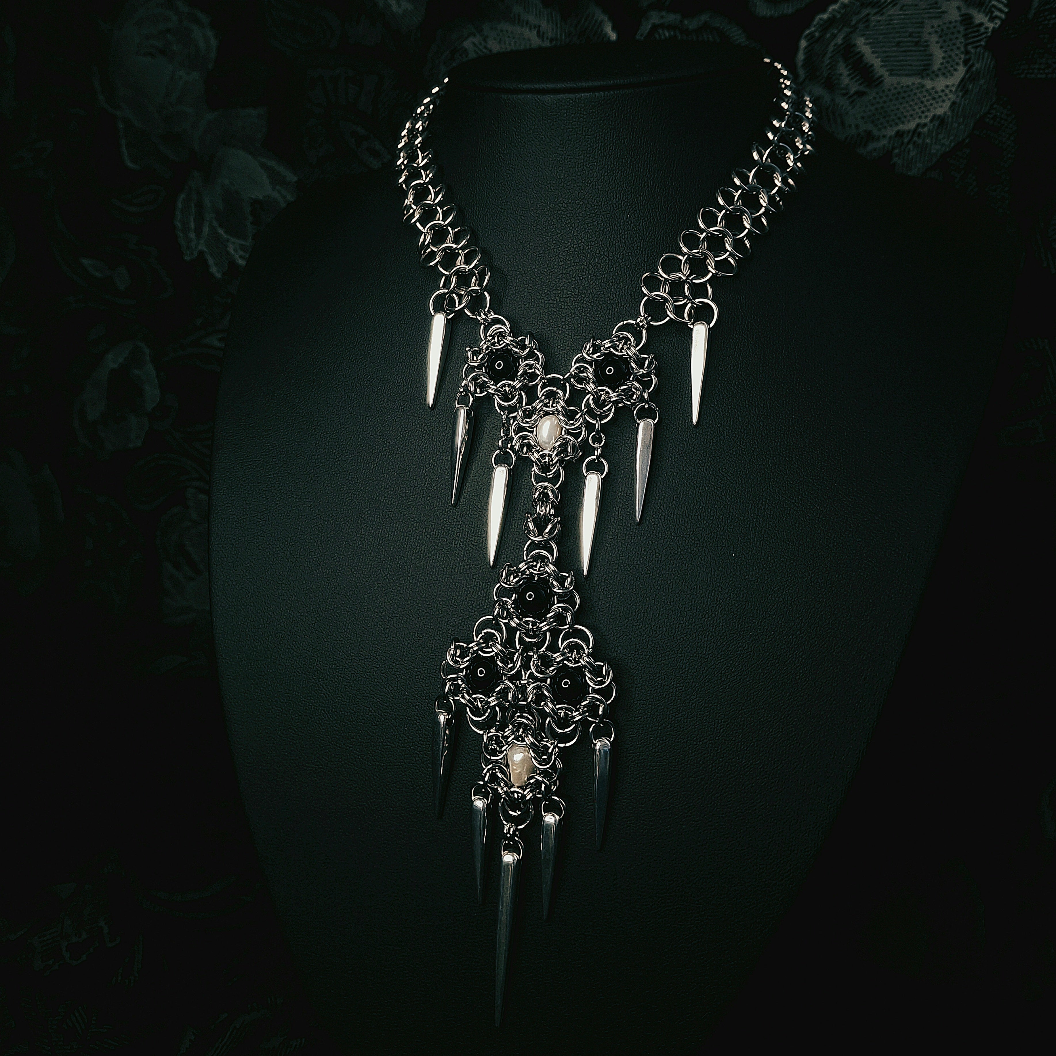 Ekavi Necklace