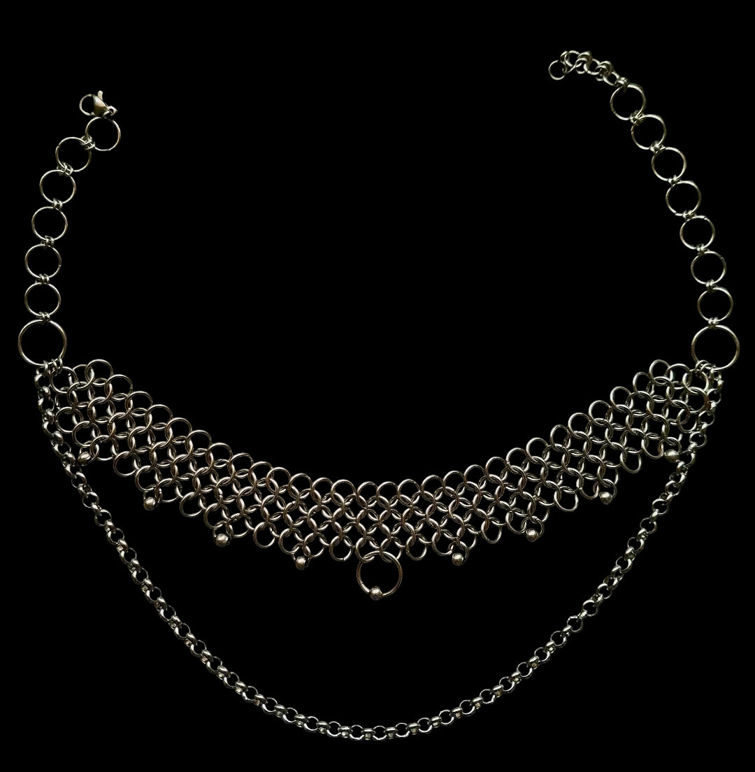 Poppy Chocker