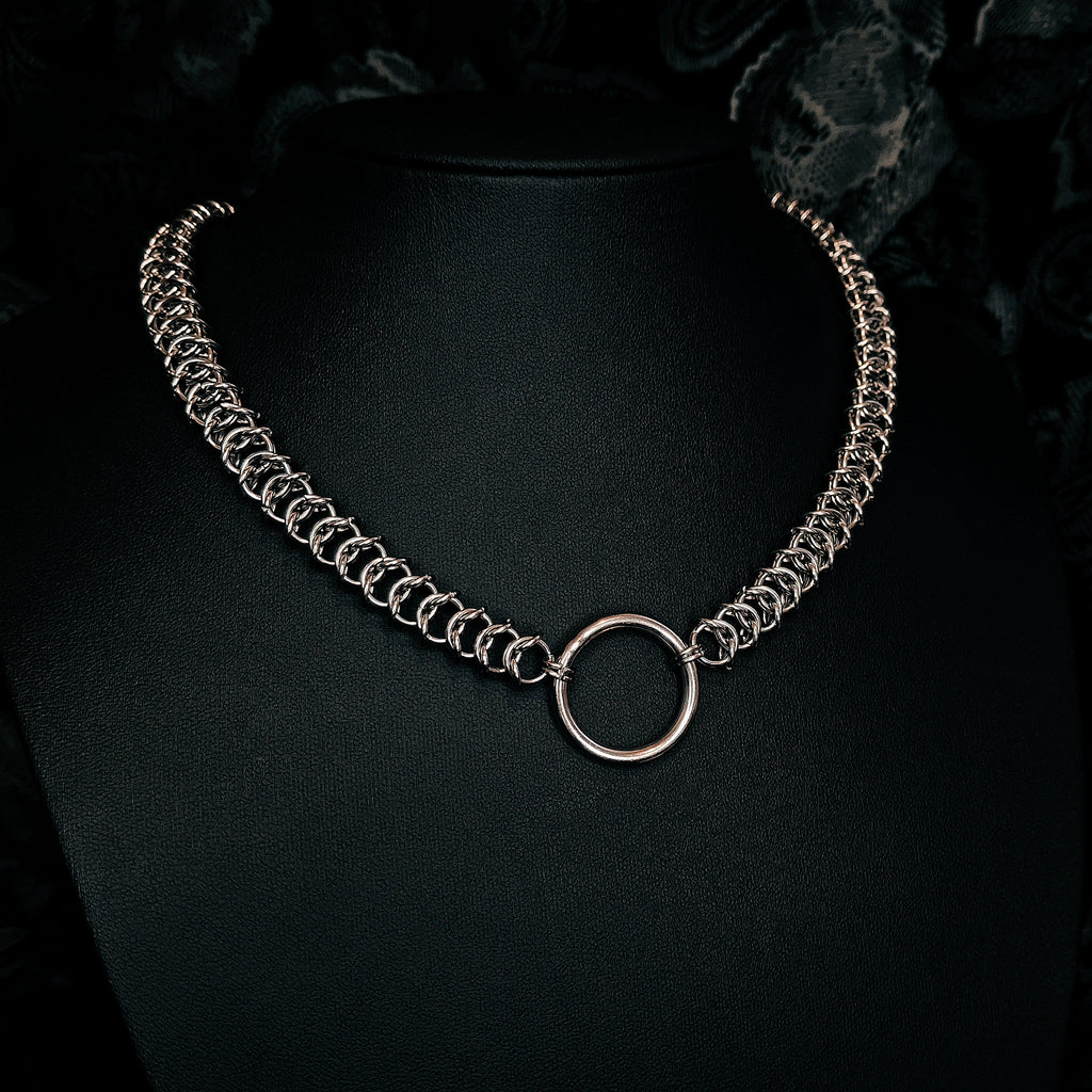 Phoenix Chocker