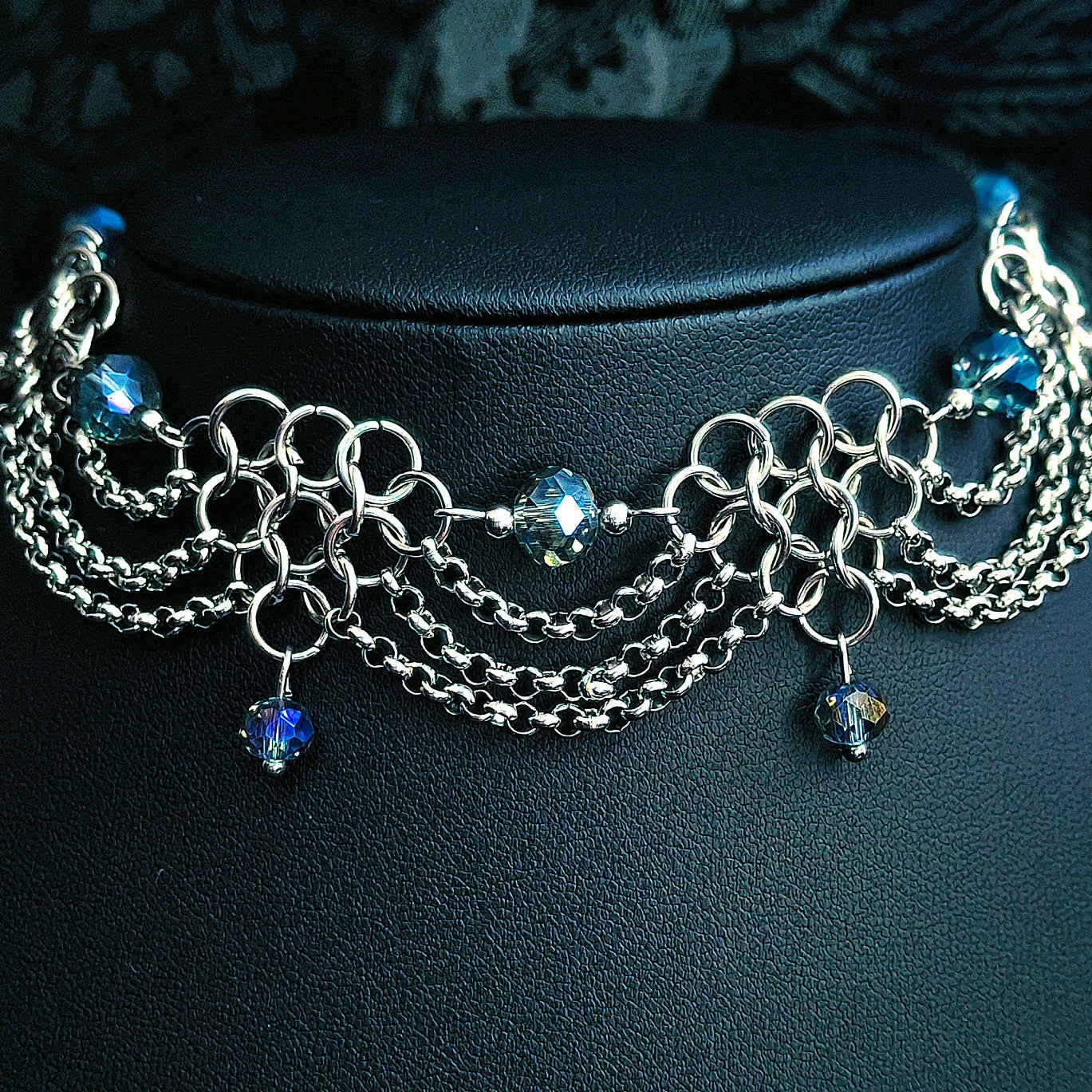 Celine Chocker